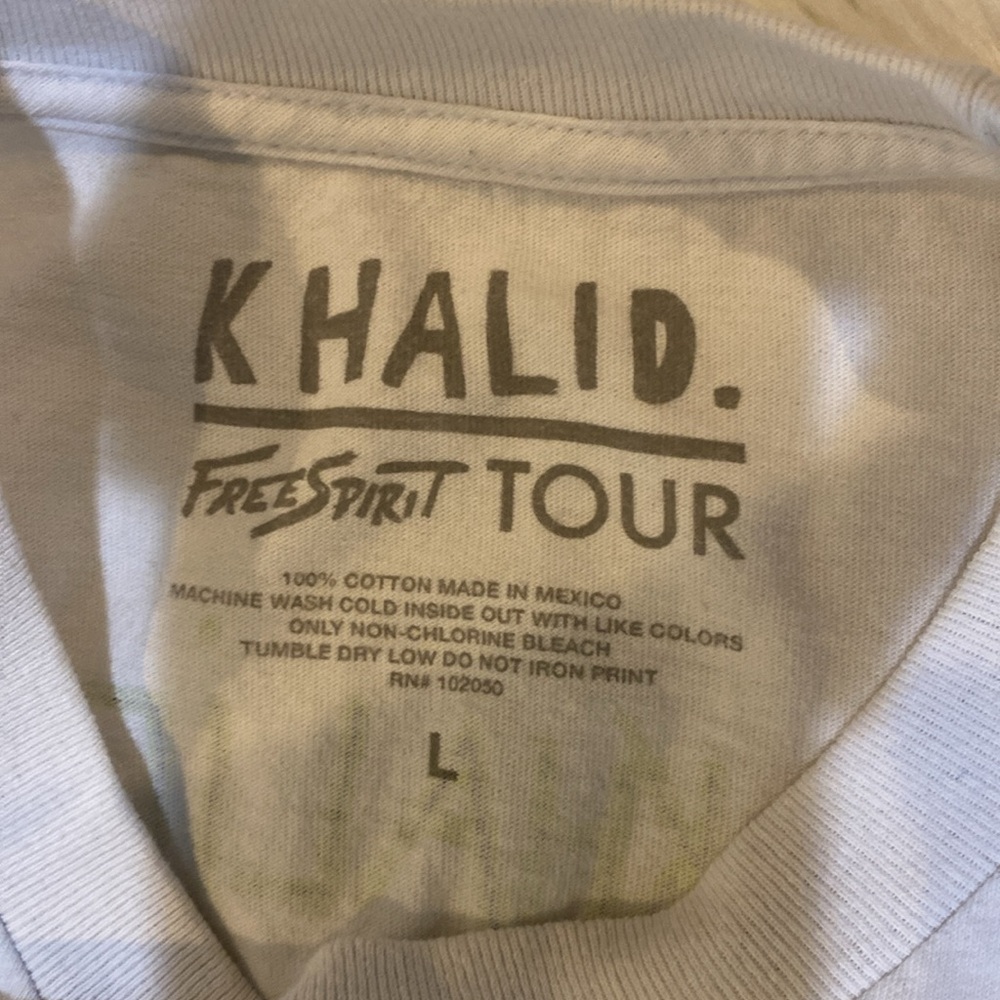 4/$20 Khalid free spirit tour shirt - Picture 9 of 9